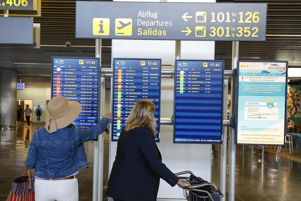 El Gobierno pagará a las aerolíneas 720 millones por compensaciones en vuelos a islas.