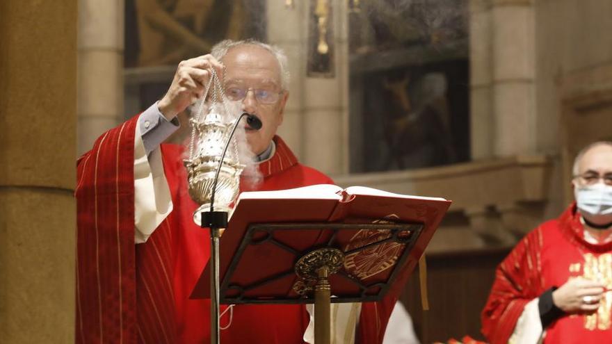 La misa por San Pedro en Gijón, &quot;a media solemnidad&quot; por el coronavirus