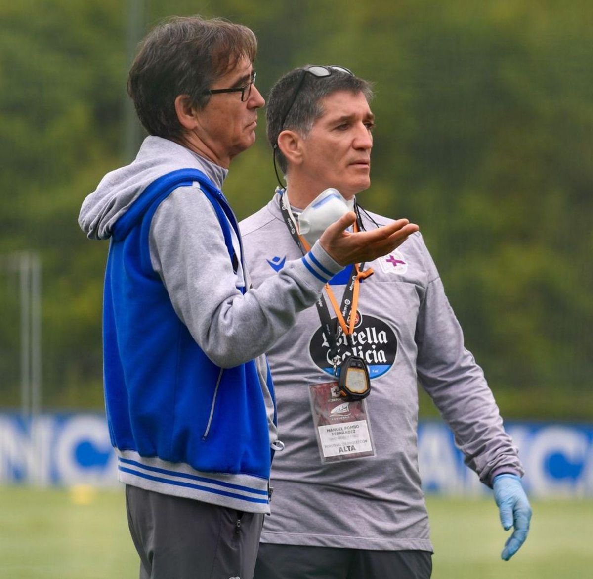 Fernando Vázquez y Manuel Pombo. | Carlos Pardellas