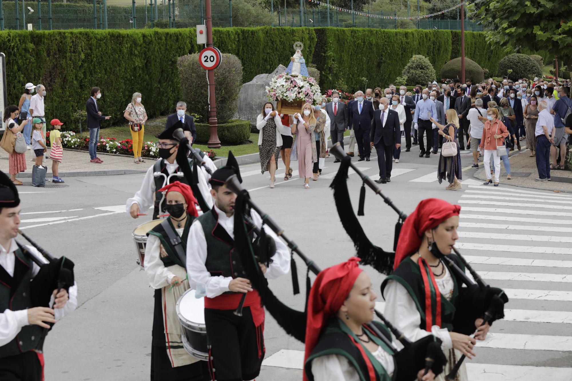 Fiesta de Nuestra Señora de Covadonga en el Centro Asturiano de Oviedo