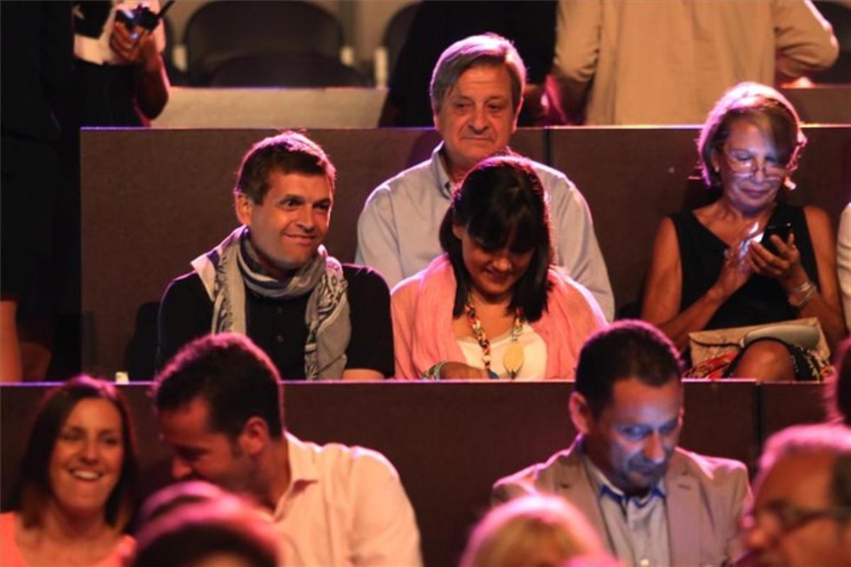 L’exentrenador del Barça Tito Vilanova, entre el públic del concert de Pablo Alborán a Cap Roig. L’exentrenador del Barça Tito Vilanova, entre el públic del concert de Pablo Alborán a Cap Roig.