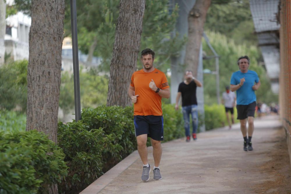 El cauce del río se llena de deportistas