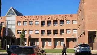 Educación reclama a las empresas de los Adell Bover 195.909 € de ayudas al valenciano
