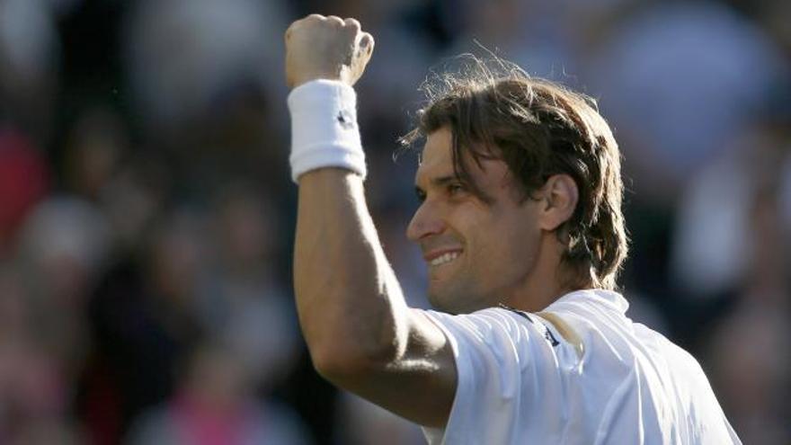 David Ferrer celebra su victoria.