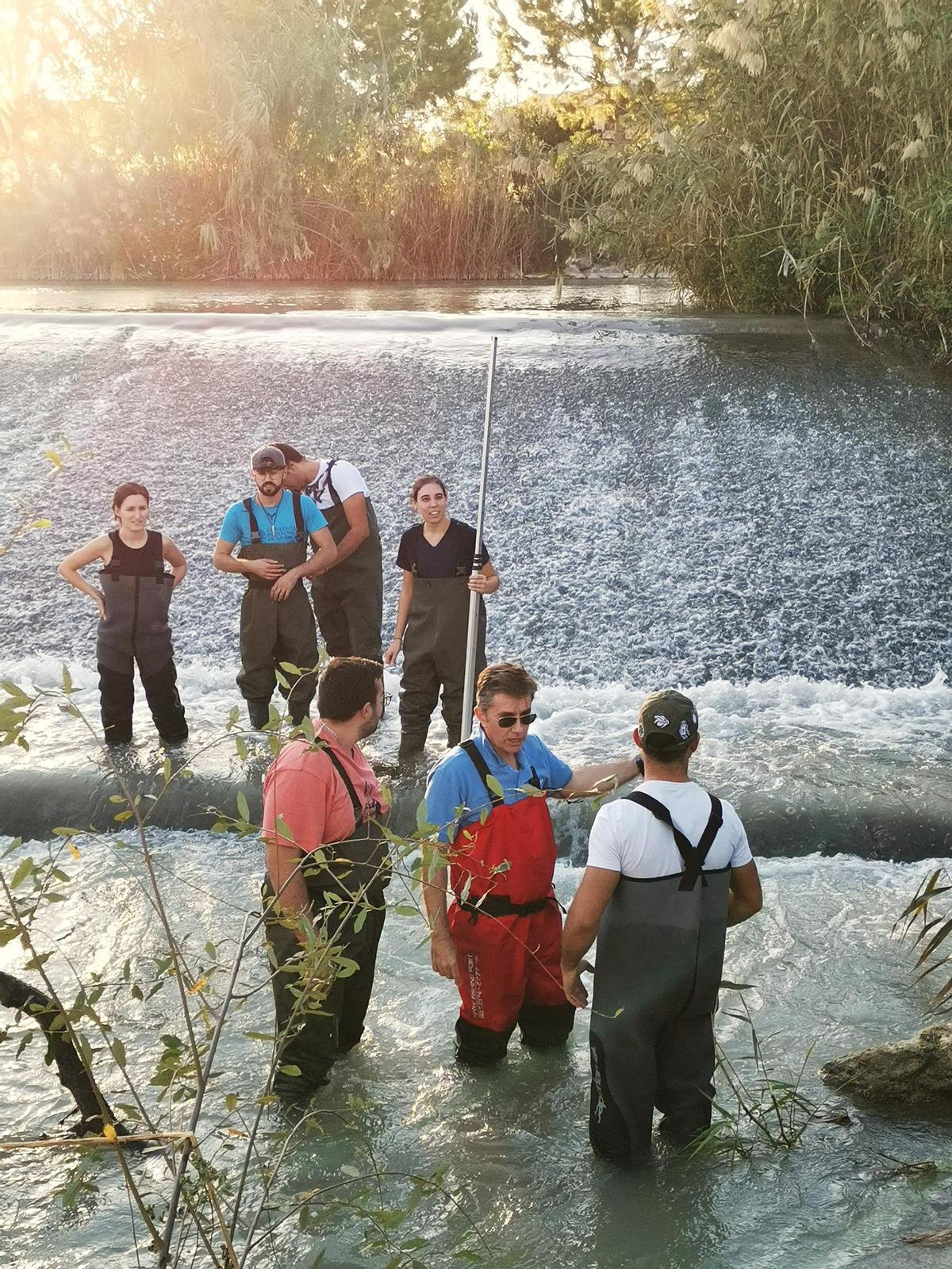 El Grado en Ciencias Ambientales integra salidas de campo para garantizar un aprendizaje práctico