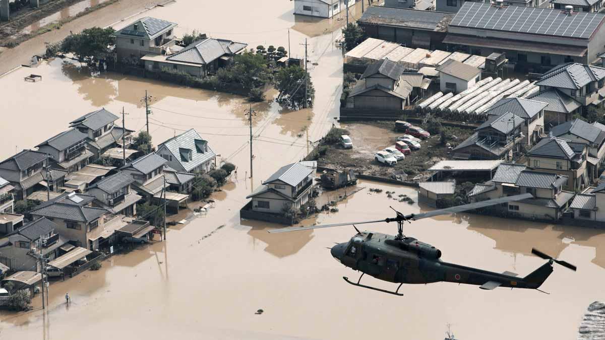 Suben a 110 los muertos por las inundaciones en Japón