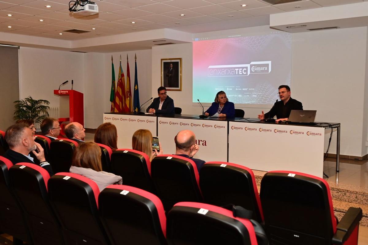 Presentación en la Cámara de Comercio de Castellón sobre Enxarxatec Cámara Castelló 2026.