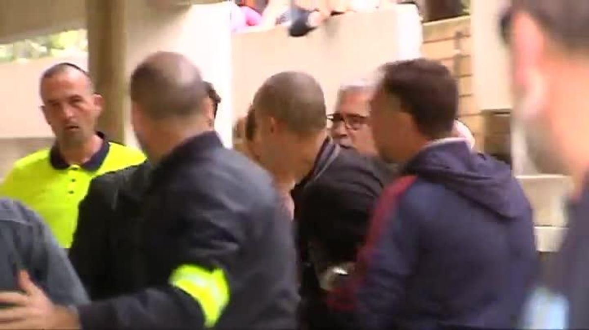 Baralla entre un grup neonazi i un altre d’antifeixista a la UAB