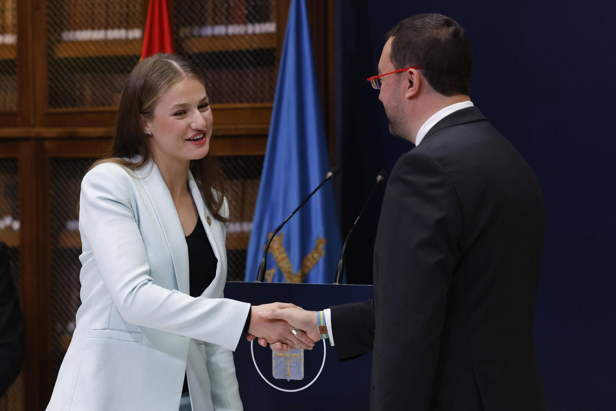 La Princesa Leonor recibe la Medalla de Asturias y el título de Alcaldesa Honoraria de Oviedo.