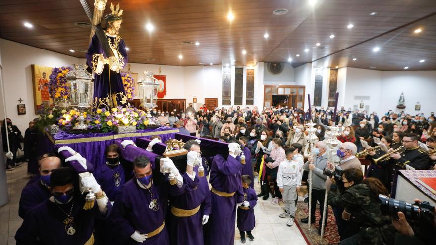 La lluvia deja al Jesús del Gran Poder en la parroquia del Roser de Ibiza