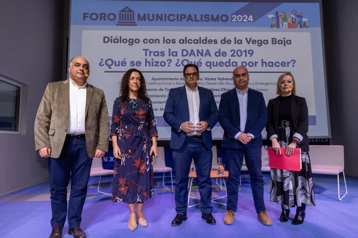 Arranque de la mesa de diálogo del Foro de Municipalismo 2024