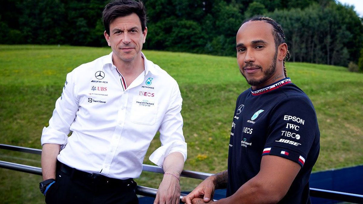 Toto Wolff y Hamilton. Fuente: Twitter Mercedes