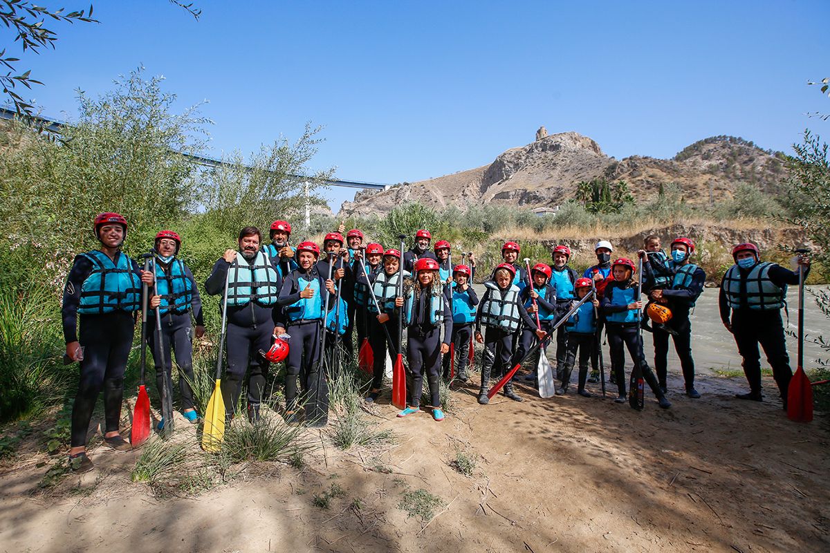 Disfruta del Río a golpe de remo. Rafting en el Río Genil