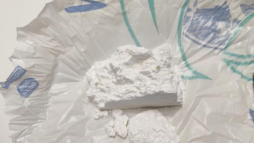 La Policía de Silla arresta a dos hombres con 106 gramos de cocaína