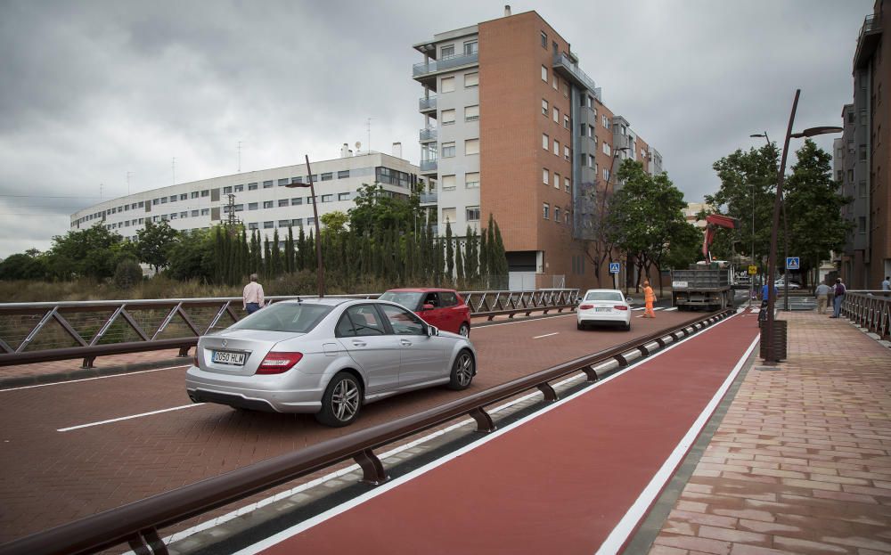 Apertura nuevo puente sobre el Riu Sec