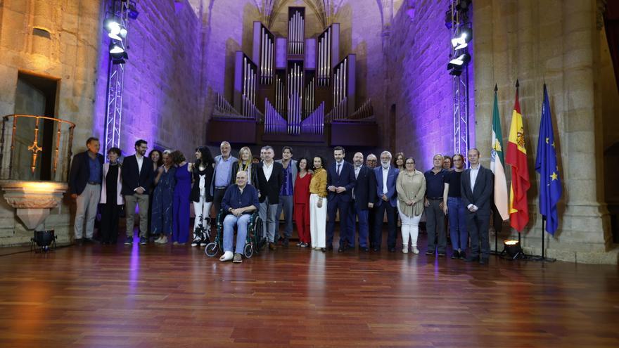 Francis Villegas se lleva el premio Dionisio Acedo de Periodismo de Cáceres a una foto