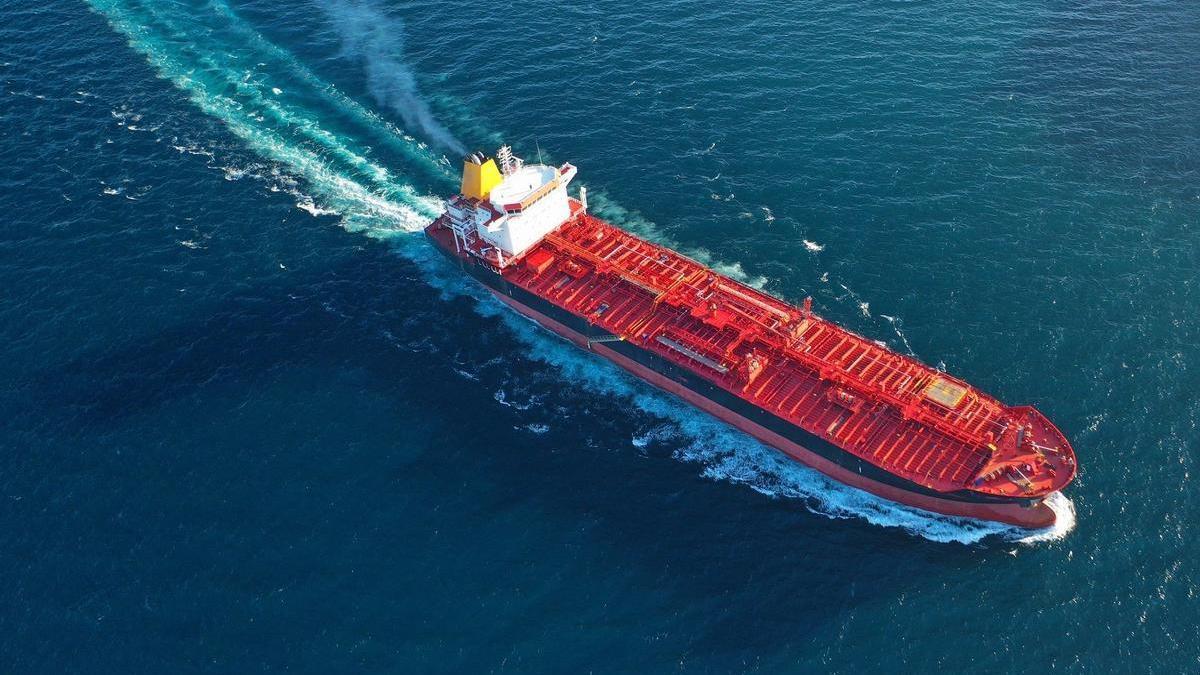 Barco de transporte de petróleo.