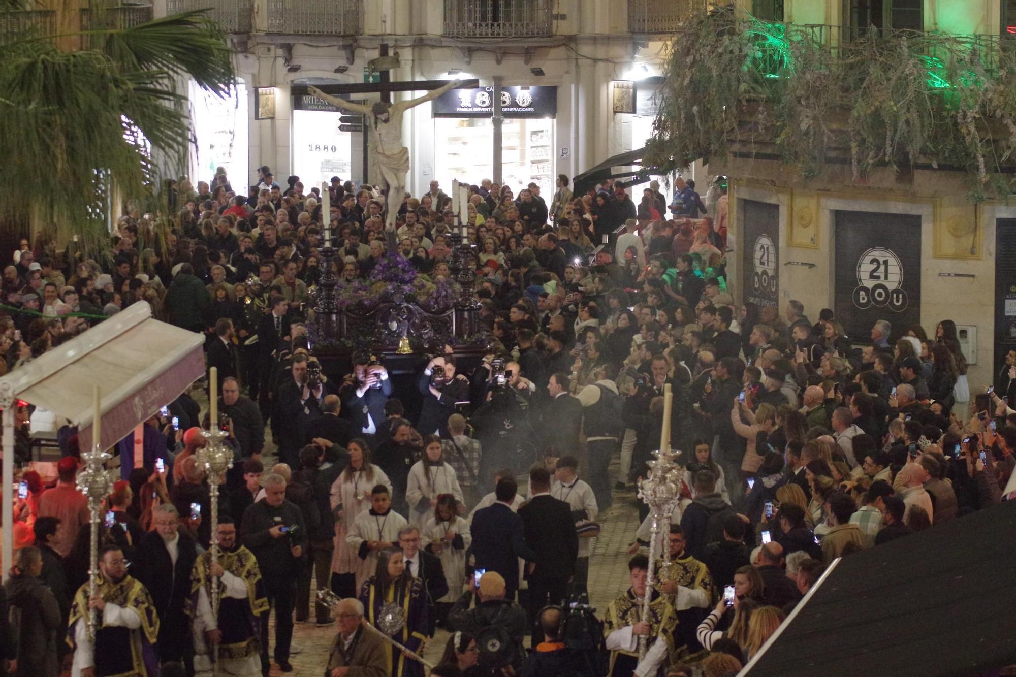 Traslado a la Catedral de la imagen del Cristo de Ánimas de Ciegos para el vía crucis de la Agrupación.