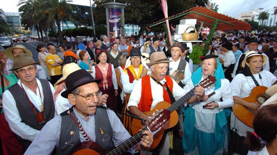 Dispositivo de tráfico por la Romería de la Naval