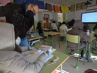 El coronavirus deja las aulas heladas en Murcia