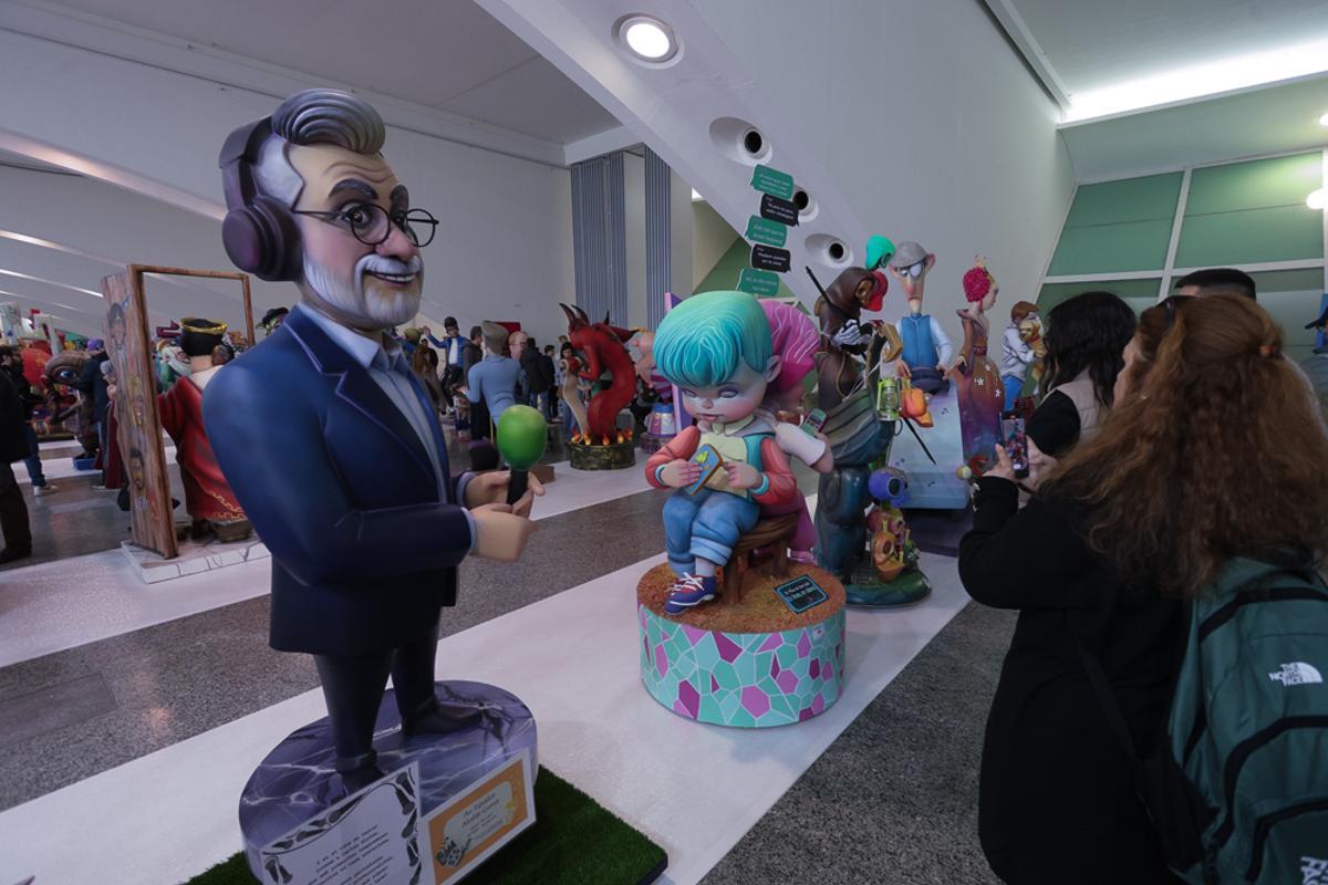 Primera jornada en la Exposición del Ninot de las Fallas de València 2026