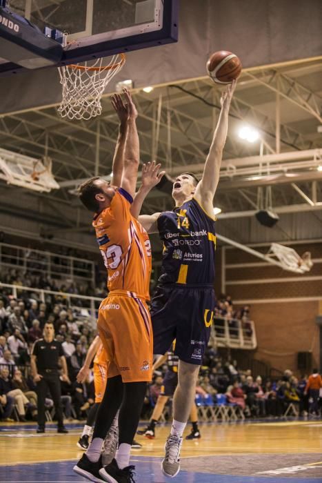 El Liberbank Oviedo Baloncesto cae 66-73 ante el P