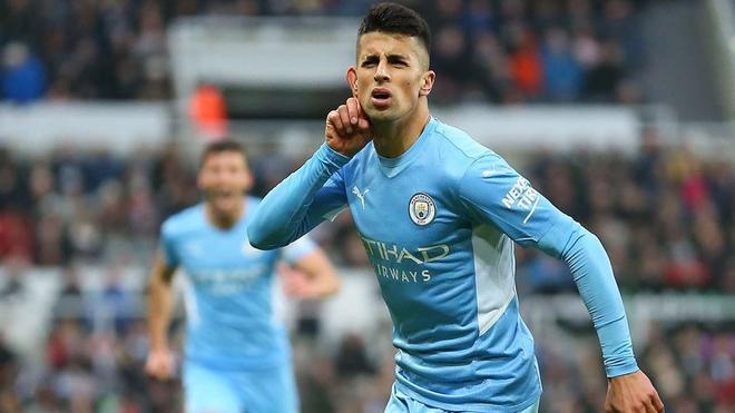 Joao Cancelo (65 millones de euros)