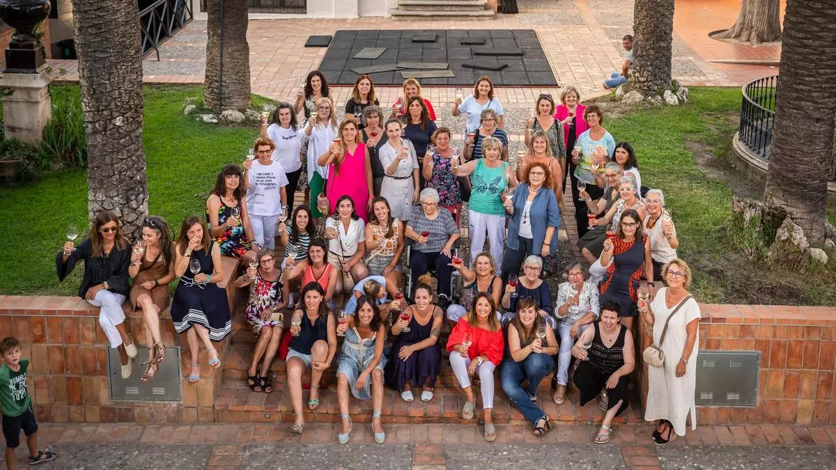 Viticultoras a pie de viña: "En el mundo del campo, si eres mujer tienes que valer el doble"