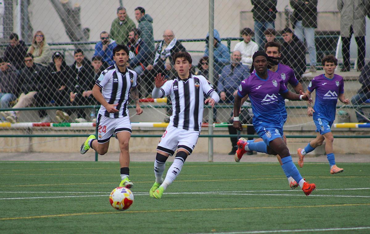 El Castellón B dio una buena imagen, ganó al Atlético Baleares y suma cinco partidos sin perder.