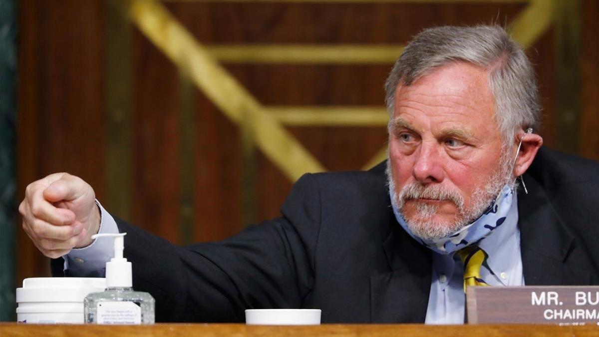 El senador republicano Richard Burr, durante una sesión en el Senado el pasado 5 de mayo.