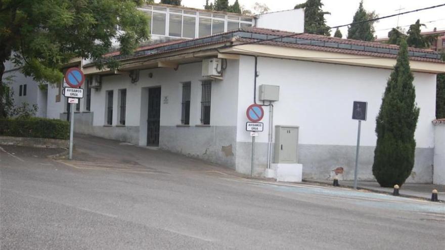 El cadáver de la joven de Carcaboso fallecida en un incendio sigue en el Instituto de Medicina Legal de Cáceres