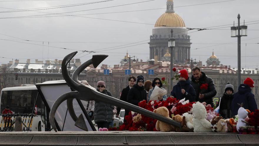 Desalojan un centro comercial en San Petersburgo por aviso de bomba