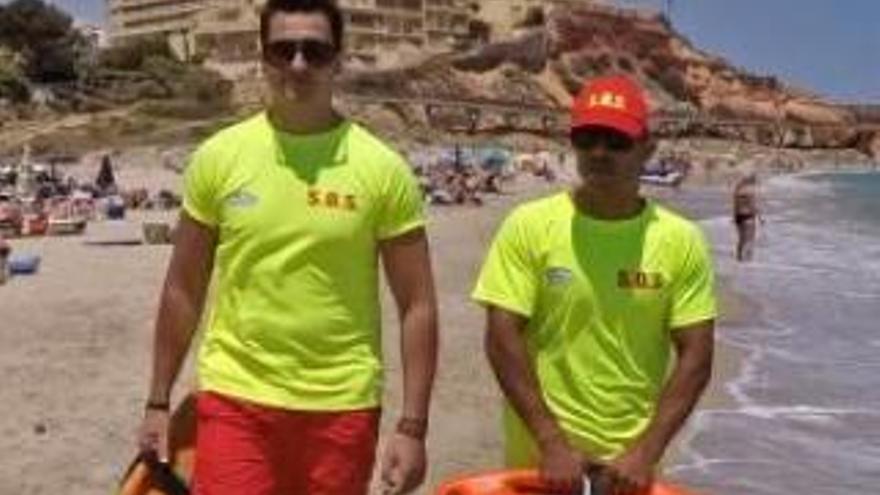 Orihuela salva otra vez la seguridad en playas con un contrato menor