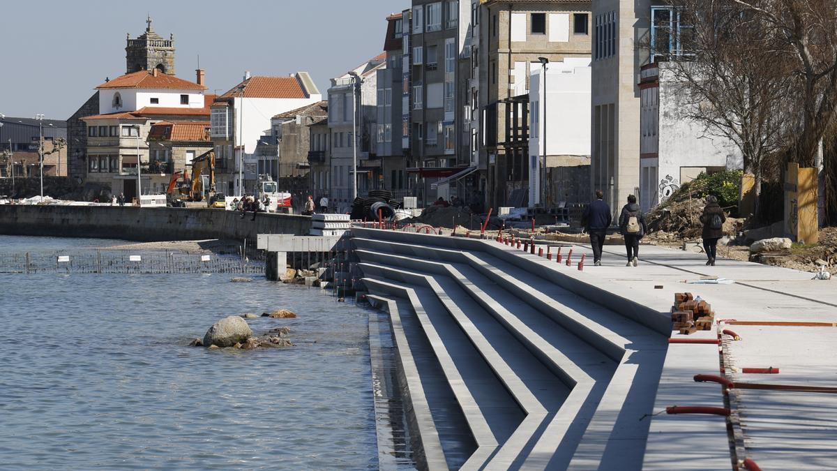 Obras en el nuevo paseo de Bouzas