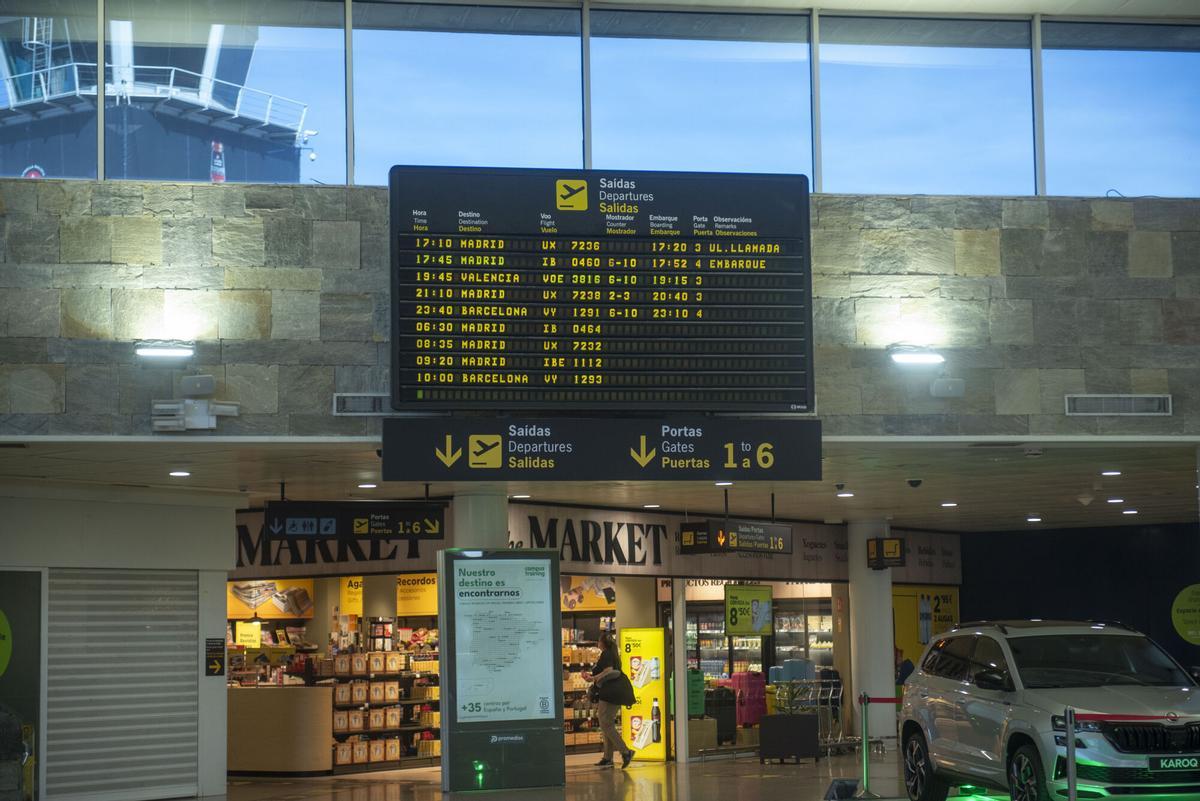 Pantalla del aeropuerto de Alvedro