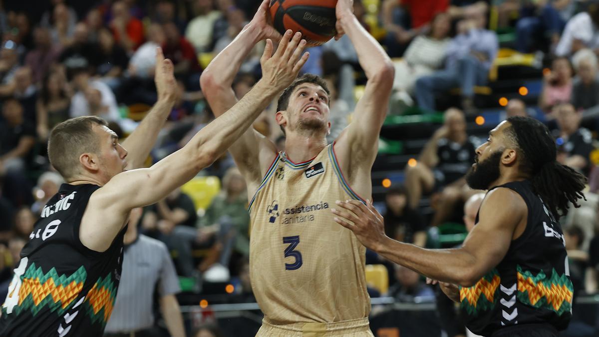 Bilbao Basket- Barcelona | El Barcelona cae en Bilbao y desaprovecha el  tropezón del Madrid