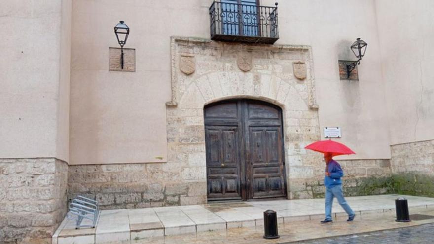 La Casa de Cultura de Toro acoge la presentación del libro &quot;Rayanos&quot;, de Ángel Infestas