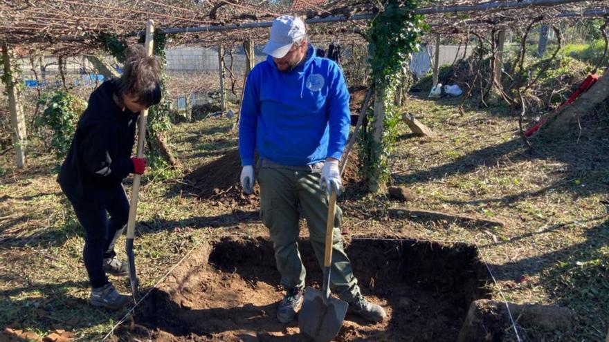 Zona de A Capela en la que se realizan las primeras prospecciones arqueológicas. |  // FDV