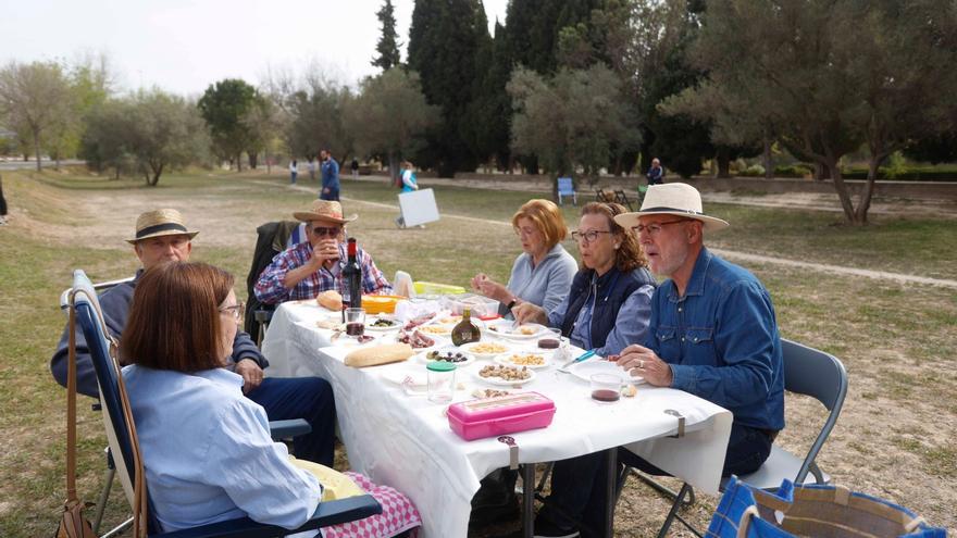 Lunes de Pascua en el parque de Sant Vicent de Llíria