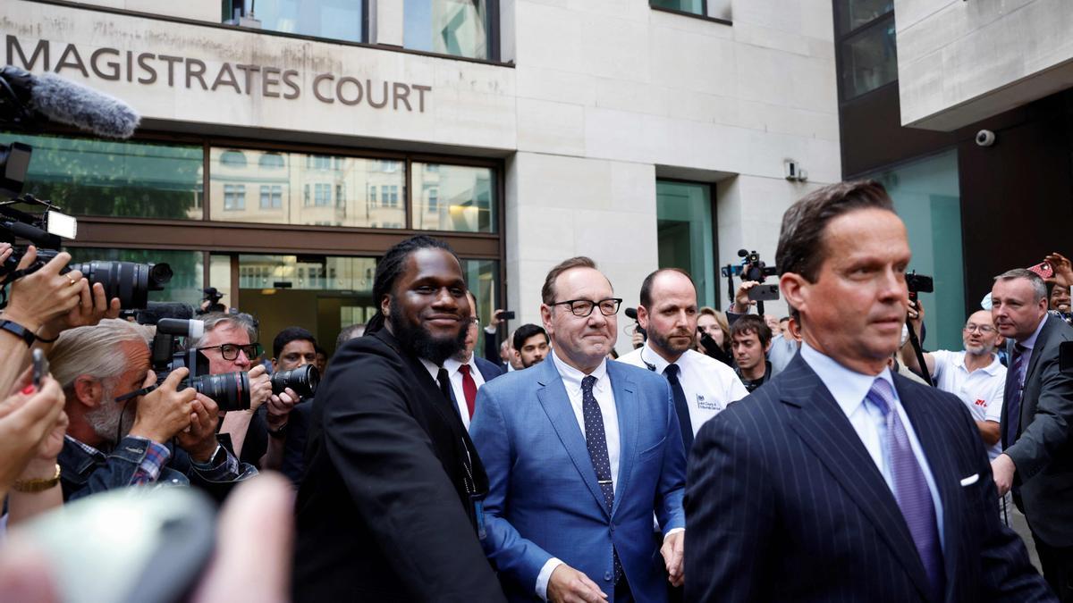 El actor Kevin Spacey llegando al tribunal de Londres esta mañana.