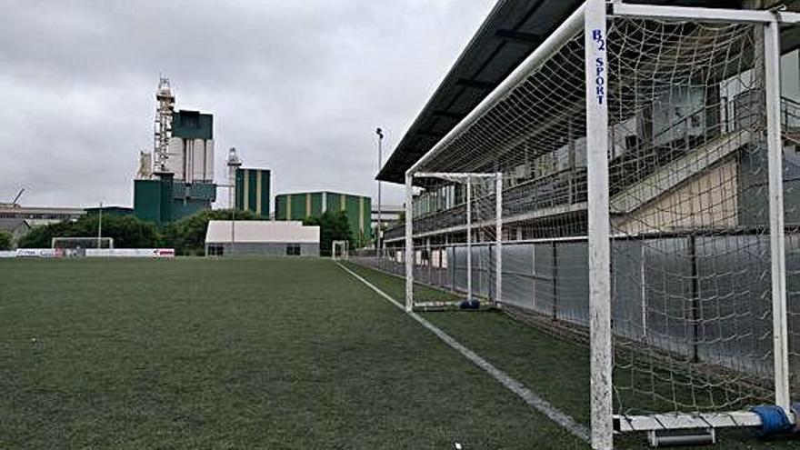 Campo de fútbol de césped artificial de Ponte dos Brozos.