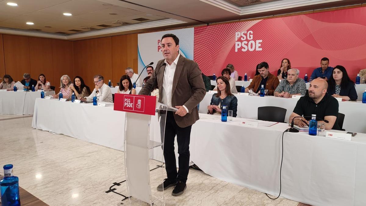 El secretario xeral del PSdeG, Valentín González Formoso, interviene ante el comité nacional