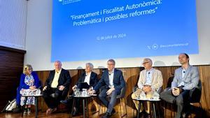 Debate sobre financiación autonómica en el Col.legi dEconomistes