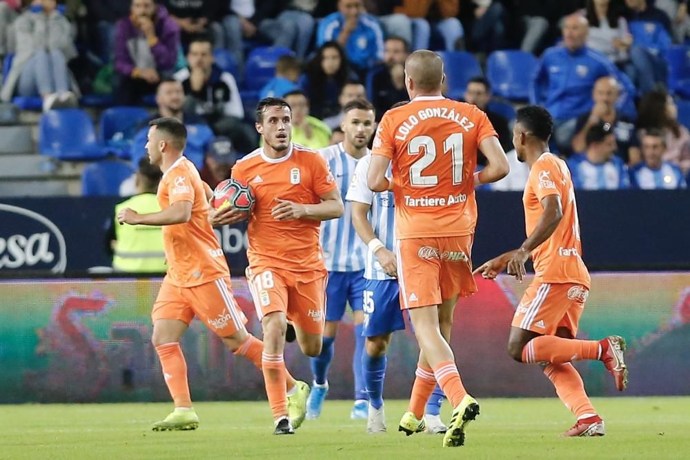 El partido entre el Málaga y el Oviedo, en imágenes