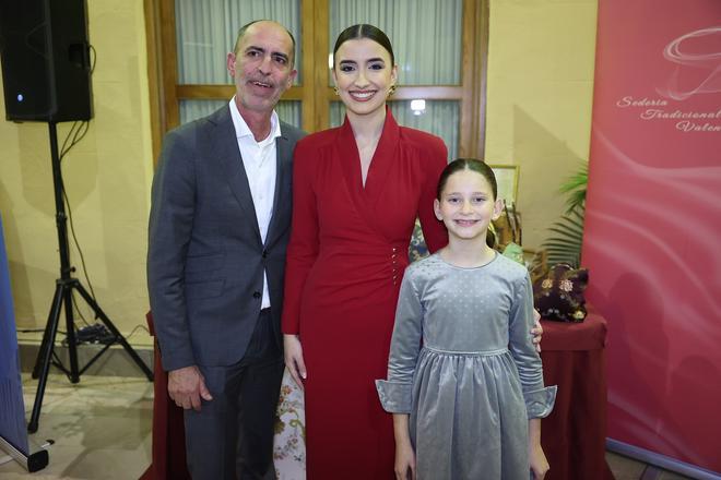 La Gala de la Indumentaria de las Fallas 2026, en imágenes (y II)