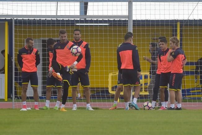 Entrenamiento de la Unión Deportiva Las Palmas ...