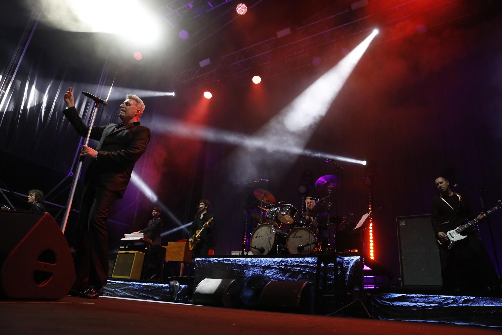 En imágenes: Concierto de "Loquillo" en el festival Metrópoli de Gijón