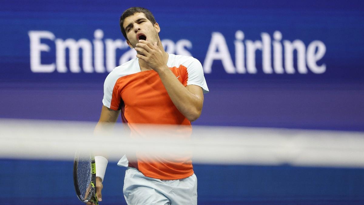 Alcaraz pierde set