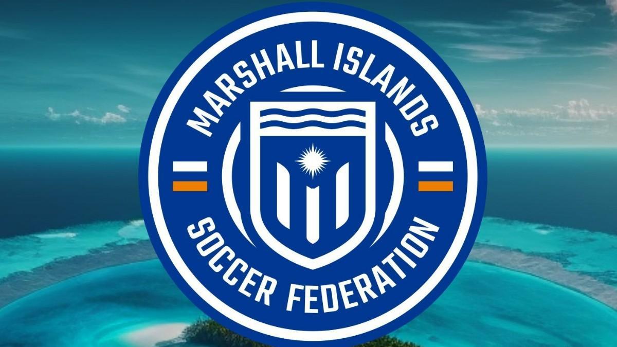 El logo oficial de la Federación de Fútbol de las Islas Marshall