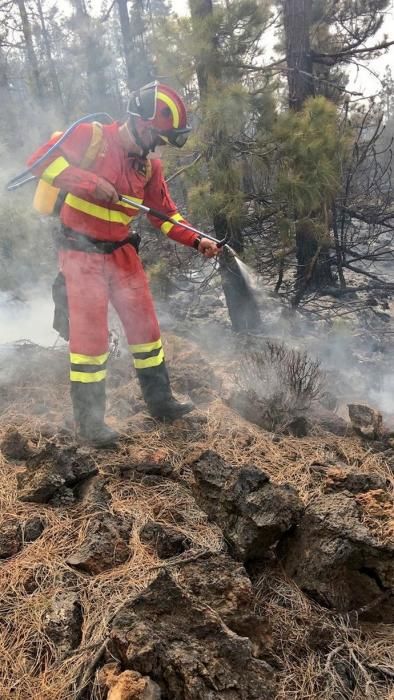 Incendio forestal declarado en el Paisaje Lunar (cumbres de Granadilla)